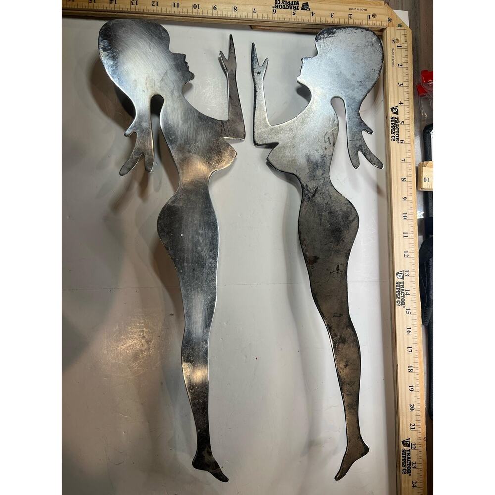 Vintage Metal Pin Up Girl Wall Art Set Chrome Silhouette Figures Home Decor